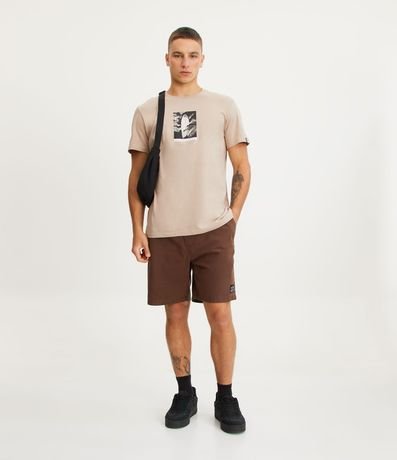 Bermuda en Algodón Texturizado con Tag Lateral 2