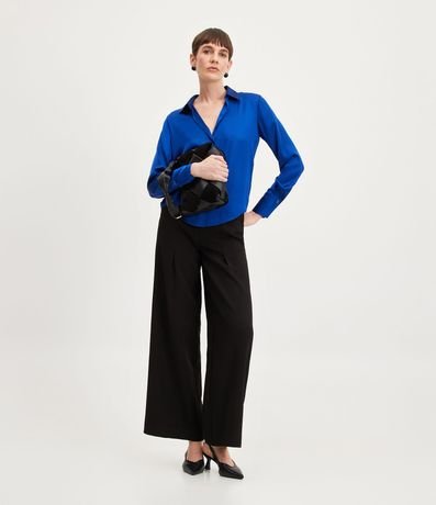 Camisa en Satén con Recortes y Botones 2