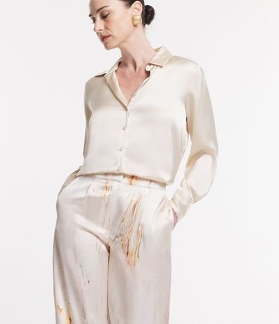 Camisa en Satén con Recortes y Botones 5