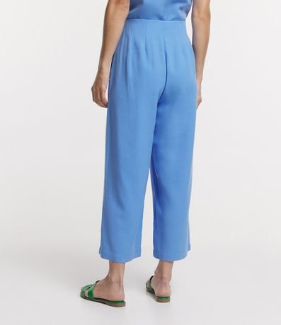 Pantalón Pantalona en Viscosa Cintura Mediana con Botones y Bolsillos 3