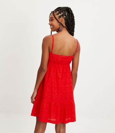 Vestido Corto en Laise con Textura de Flores y Volado en el Bajo 3