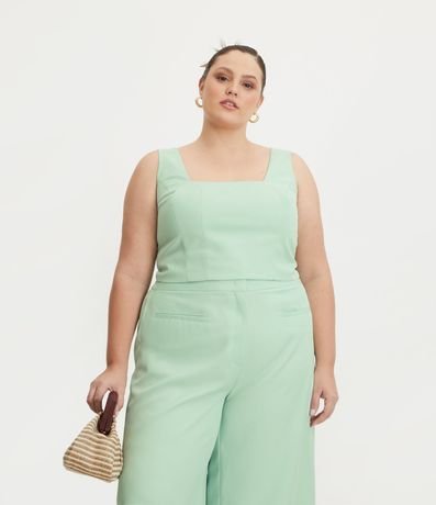 Blusa Cropped en Crepé con Lastex en la Espalda Curve & Plus Size