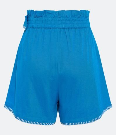 Short Holgado en Lino con Pespunte Contrastante y Cinturón 2