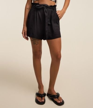 Short Corto en Lino con Bolsillos y Cinturón 3