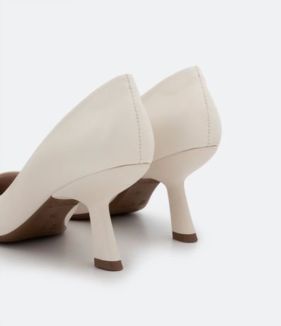 Zapato Scarpin en PU con Taco Fino 3