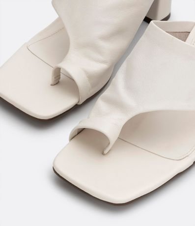 Sandalia en Cuero con Tacón Bloque 4