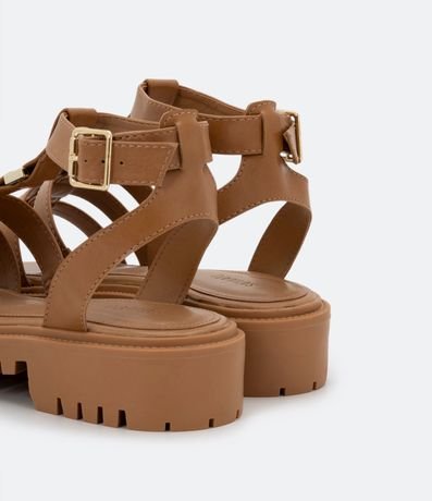 Sandalia Multi Tiras con Suela Track 3