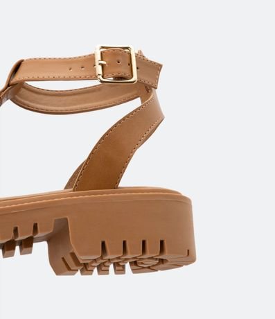 Sandalia Multi Tiras con Suela Track 4