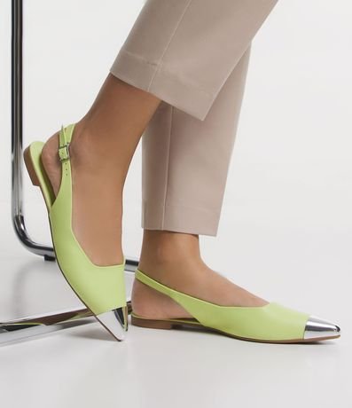 Zapatilla con Puntera Fina Metalizada 6