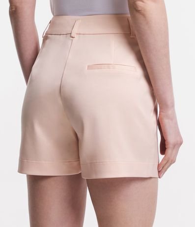 Short Sastrería Satinado con Bolsillos Solapa y Botones Tortuga 3