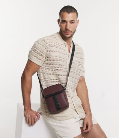 Bolso Shoulder Bag en Pu con Detalles Contrastantes 6
