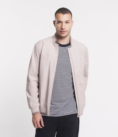 Campera Bomber en Material Gomoso y Cuello Alto 2