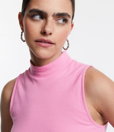 Blusa Cropped Básica sin Manga en Algodón con Cuello Alto 4