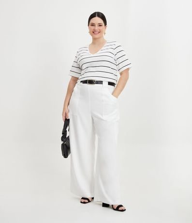 Blusa en Algodón Rayada con Cuello V Curve & Plus Size 2