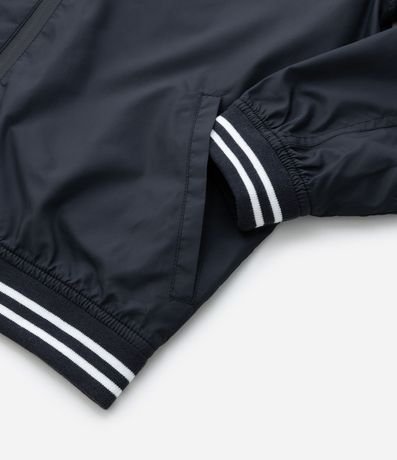 Campera Rompeviento Infantil con Capucha - Talle 5 a 14 años 4