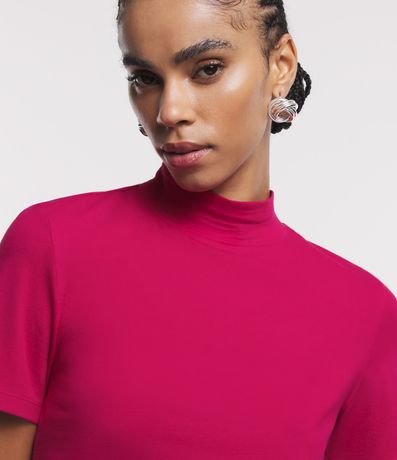 Blusa Básica en Media Malla con Cuello Alto 3