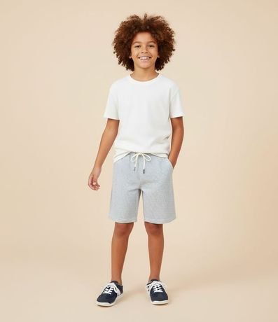 Bermuda Infantil Texturizada con Estampa Rayada - Talle 5 a 14 años 1