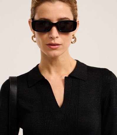 Blusa en Viscosa con Cuello V y Solapa 5