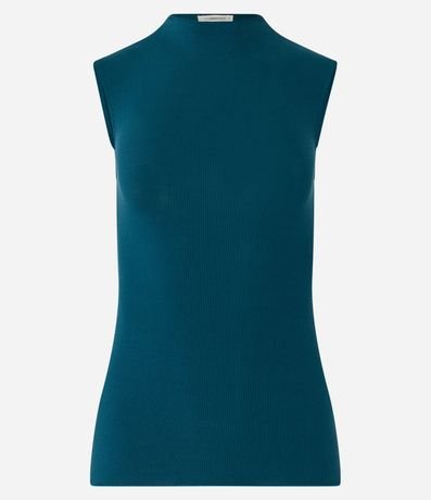 Blusa en Viscosa con Cuello Alto y Textura Acanalada 6