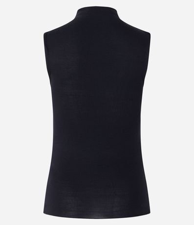 Blusa en Viscosa con Cuello Alto y Textura Acanalada 8