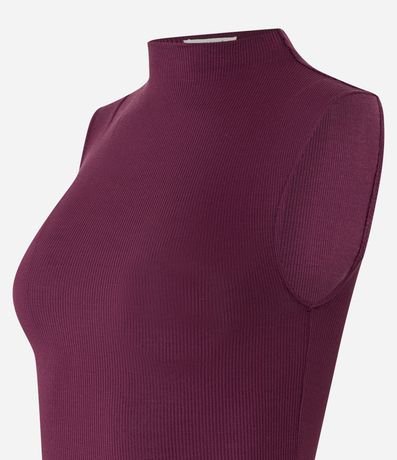 Blusa en Viscosa con Cuello Alto y Textura Acanalada 6