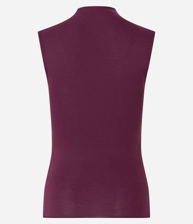 Blusa en Viscosa con Cuello Alto y Textura Acanalada 7