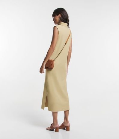 Vestido Midi en Suedine con Cuello Alto 4