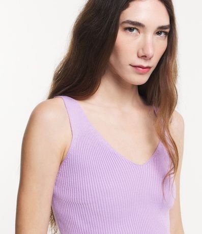 Blusa Musculosa en Punto Acanalado con Escote V 3