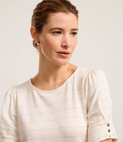Blusa Manga Corta en Viscosa Texturizada con Rayas de Hilo Metálico 5