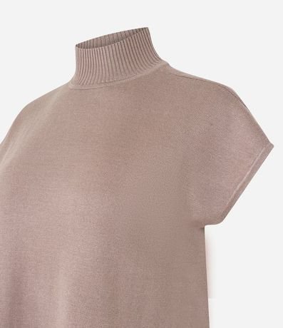 Blusa en Punto con Cuello Alto 7