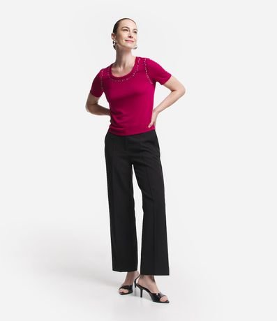 Blusa en Viscosa con Brillos Aplicados en el Cuello y Sisa 3