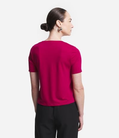 Blusa en Viscosa con Brillos Aplicados en el Cuello y Sisa 4