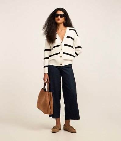 Cardigan en Punto con Abotonado Delantero y Estampado Rayado 2