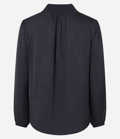 Blusa Acetinada con Escote V y Mangas Bufantes 7