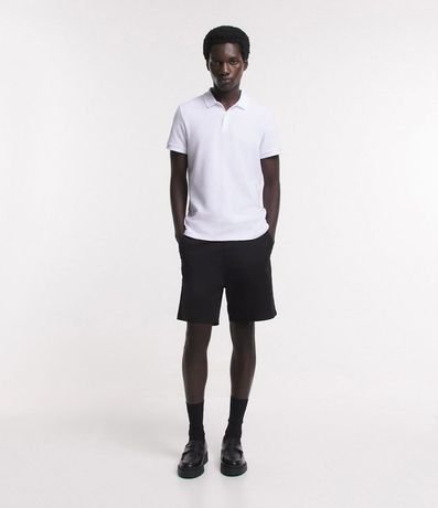 Polo Slim en Media Malla con Botones y Textura Acanalada 2