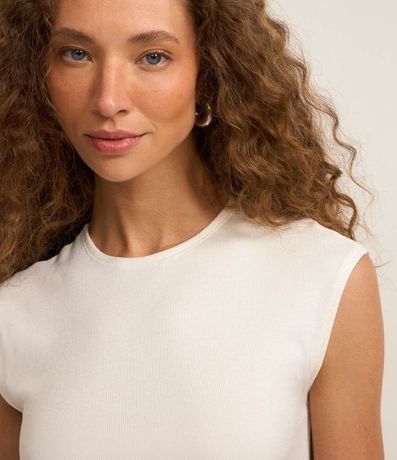 Blusa sin Manga en Rib con Textura de Rayas 3