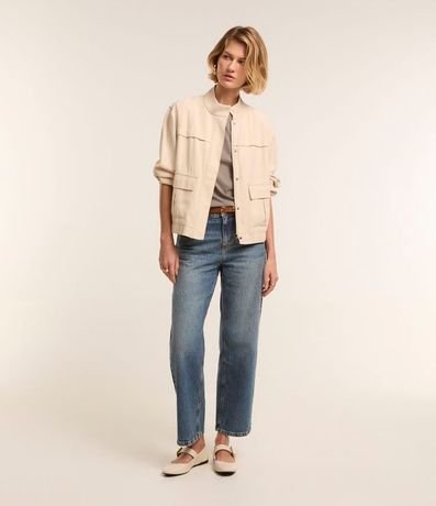 Campera Bomber en Viscosa con Bolsillos Solapa y Pespuntos Contrastantes 2