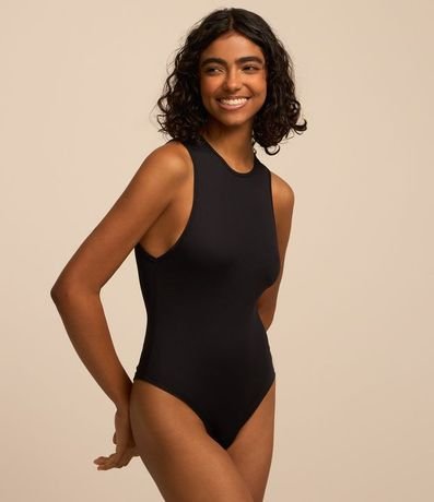 Body Básico en Rib con Cuello Halter 3