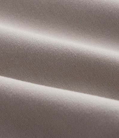 Bermuda Deportiva con Cintura Elástica y Cremallera en el Bolsillo 9