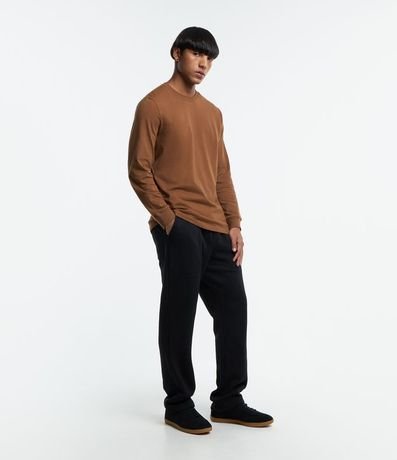 Remera Básica en Algodón con Puño Ajustado y Tag en el Bajo 2