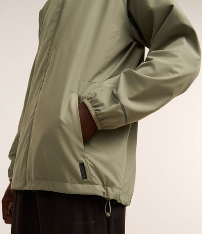 Campera Deportiva con Puños Ajustados y Capucha 6