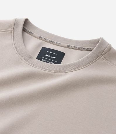 Buzo Deportivo con Etiqueta Aplicada 7