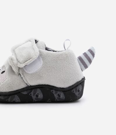 Pantufla Infantil Cerrada con Bordado de Mapache - Talle 19 al 28 3