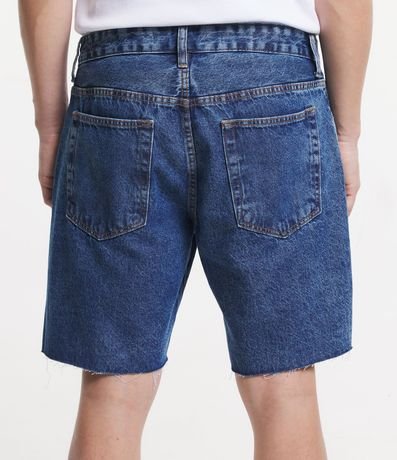 Bermuda Slim Jeans con Desgastes y Barra a Hilo 3