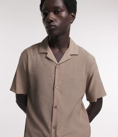 Camisa Slim en Viscosa con Textura Diferenciada y Cuello Inglés 4