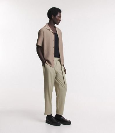 Camisa Slim en Viscosa con Textura Diferenciada y Cuello Inglés 5