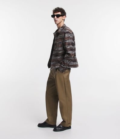 Pantalón en Sarga con Trabillas en la Cintura y Barra Italiana 3