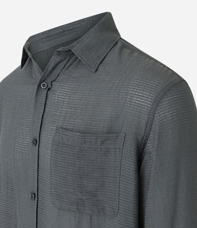 Camisa Fluida en Viscosa con Bolsillo y Texturas 9