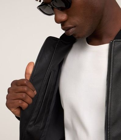 Campera en Pu con Cremallera Delantero y Cuello Alto 3