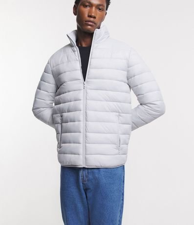 Campera Ultraliviana Básica en Poliamida con Cuello Alto 7